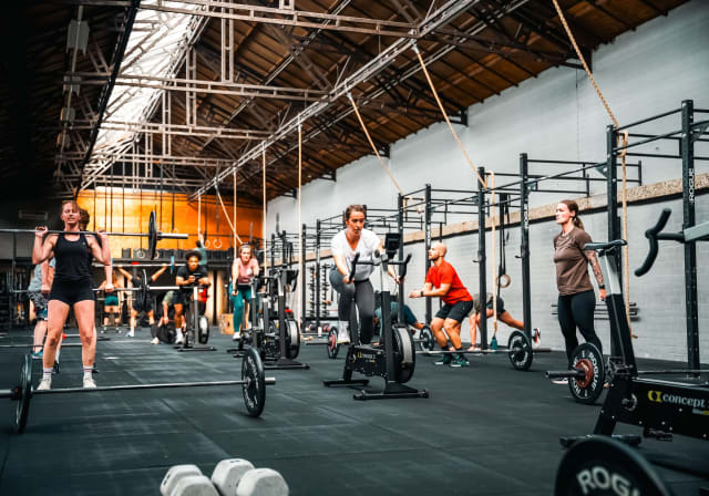 CrossFit bij PowerHouse 040 – Ontdek wat het voor jou kan betekenen 💥