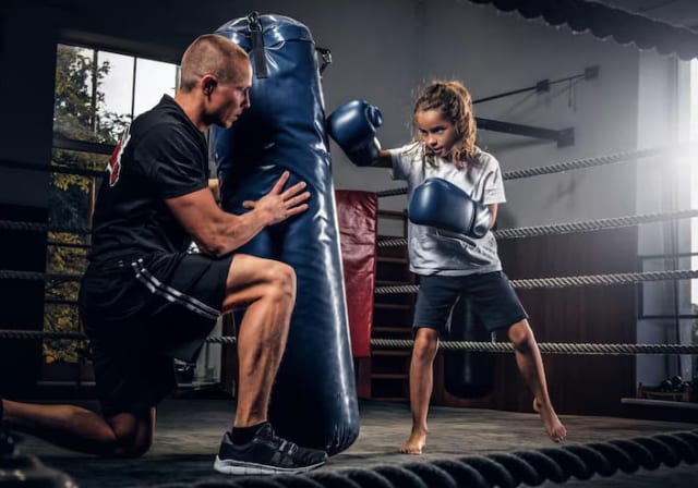 Youth Muay Thai 10-12 years