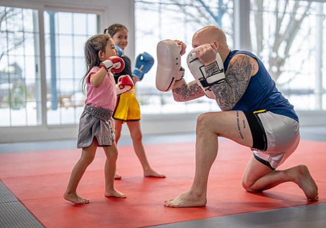 Youth Muay Thai 6-9 years